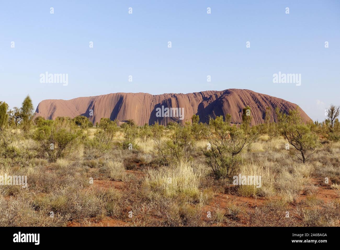 Uluru, Australia. 25th Oct, 2019. Photo taken Oct. 25, 2019, shows ...