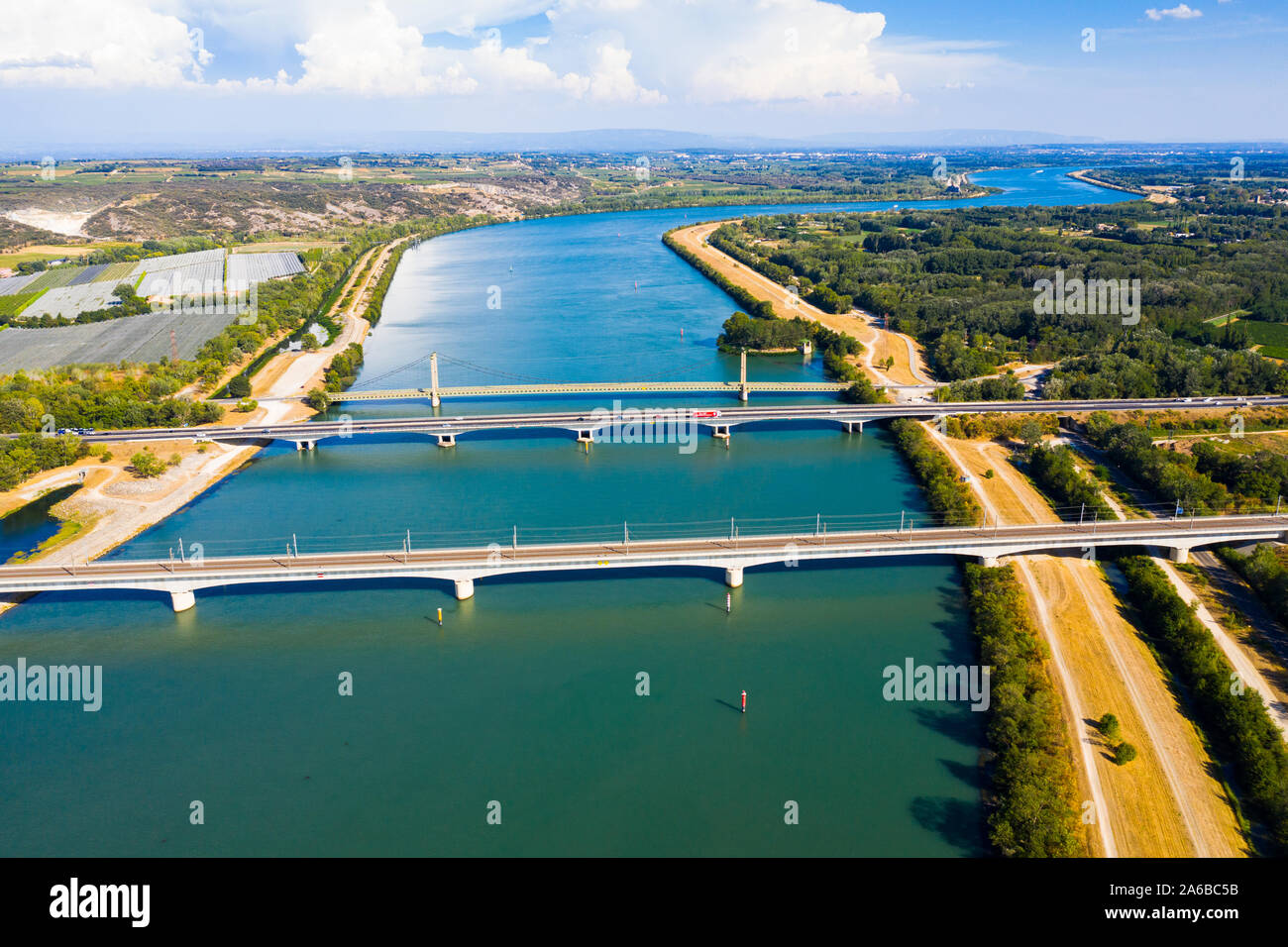 Roquemaure High Resolution Stock Photography and Images Alamy