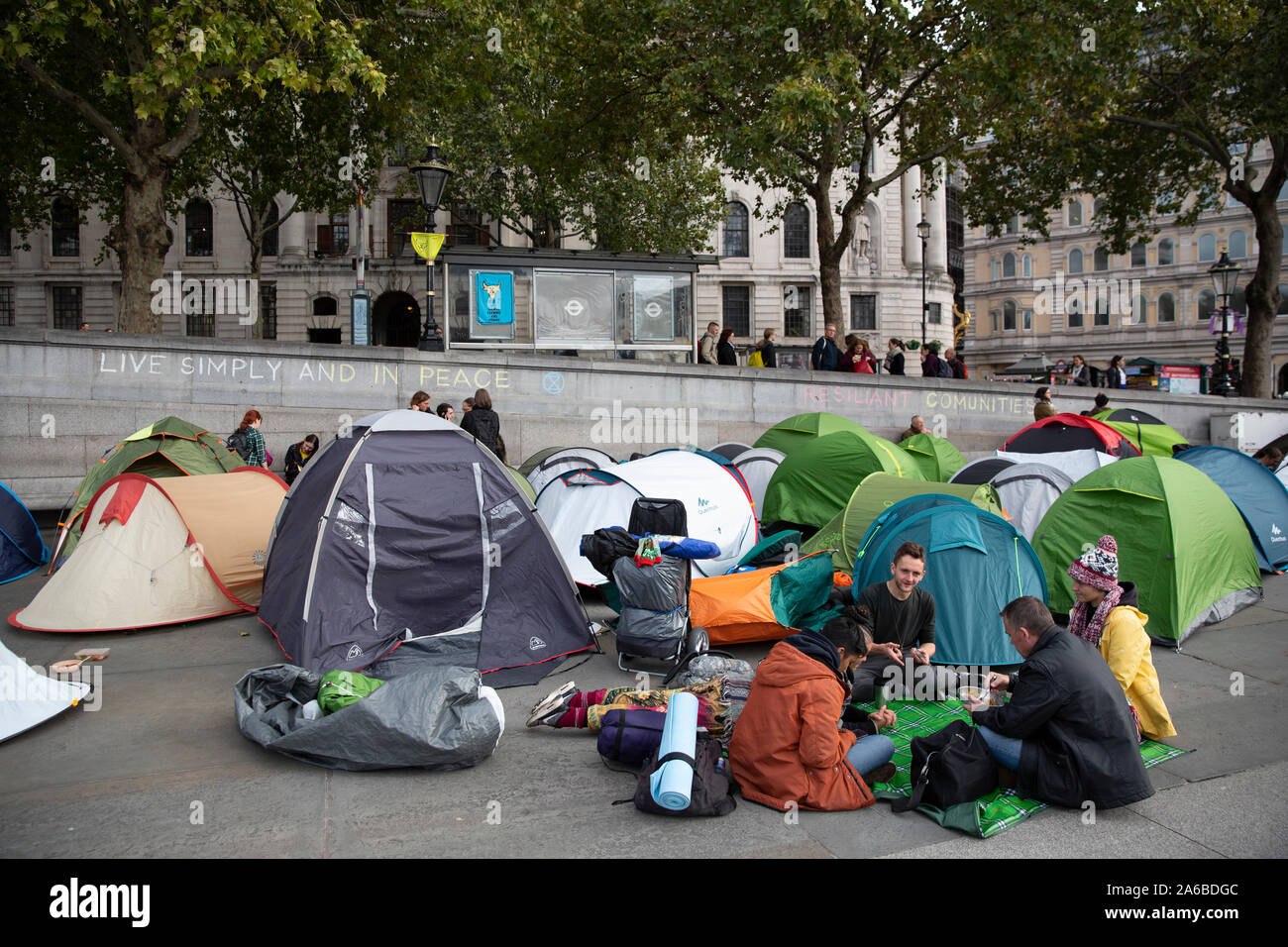 London, 10th October 2019, Extinction Rebellion demonstration and occupation of Trafalgar Square. Stock Photo