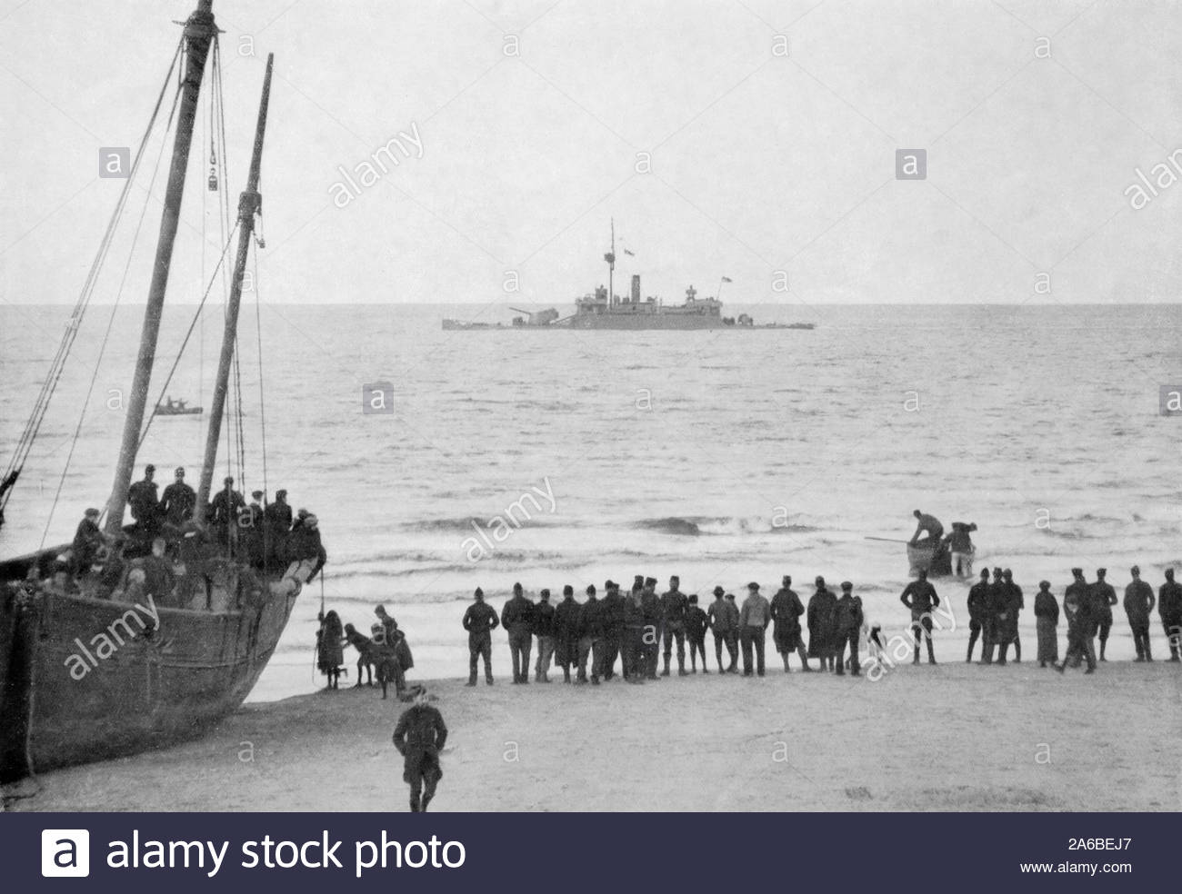WW1 British Monitor ship, vintage photograph from 1914 Stock Photo