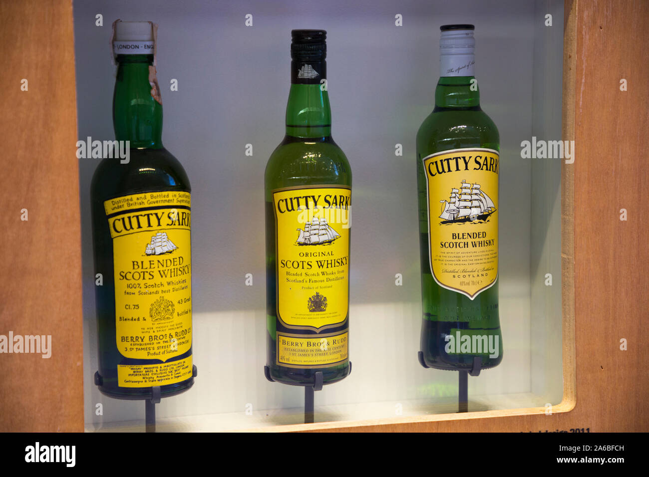 Cutty Sark Whisky High Resolution Stock Photography And Images Alamy