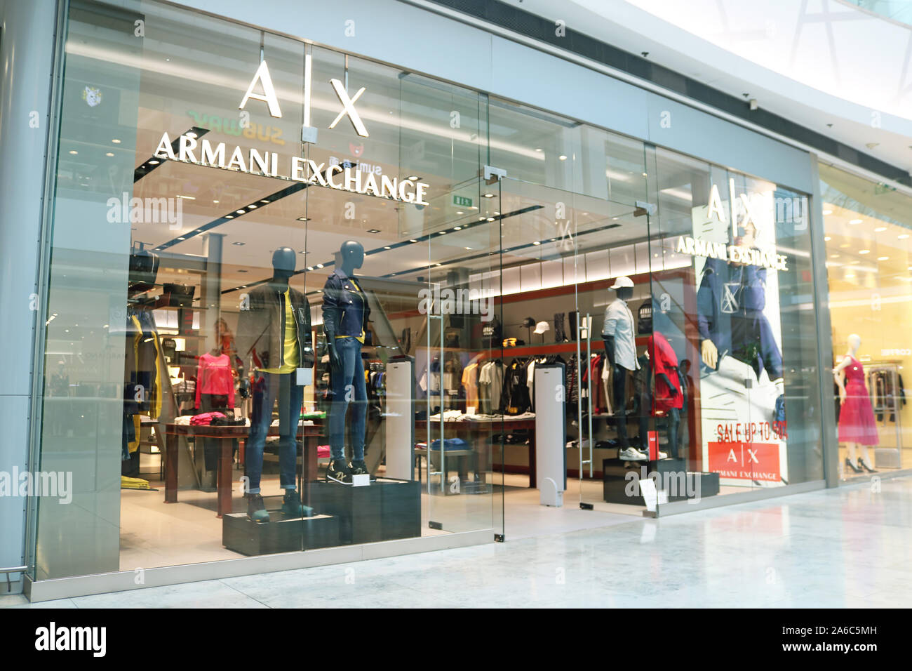 armani shop trafford centre