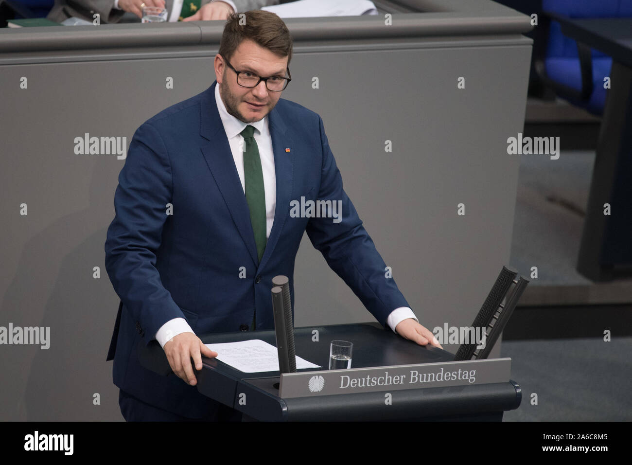 Berlin, Germany. 25th Oct, 2019. Marian Wendt (CDU/CSU) speaks at the plenary session of the German Bundestag. The topic is 'state proportional representation at federal authorities'. Credit: Jörg Carstensen/dpa/Alamy Live News Stock Photo