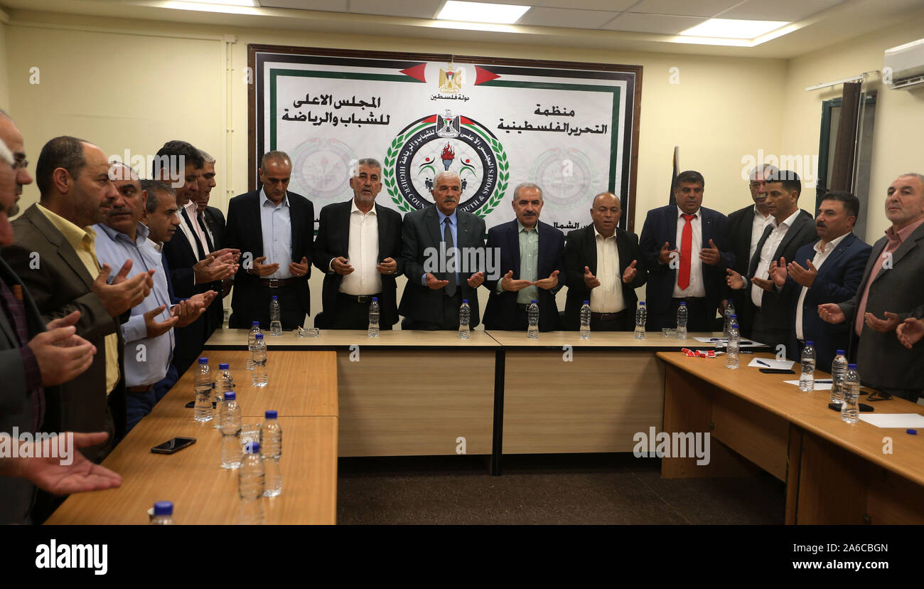 251019_pmo_00 _2_ jpg hires stock photography and images Alamy