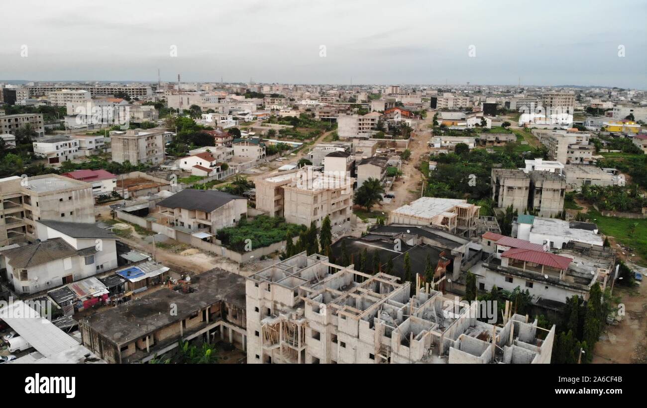 Building construction in Ivory-coast Stock Photo - Alamy