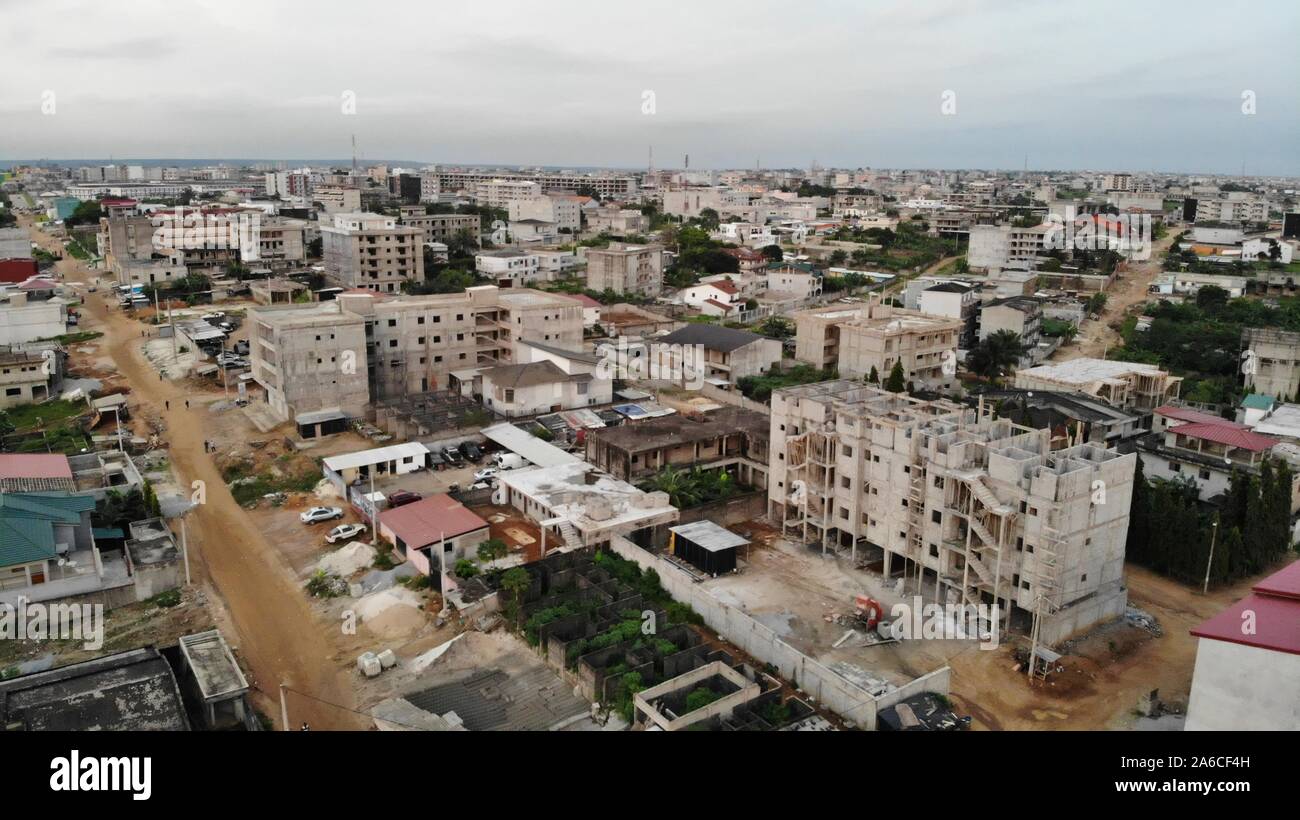 Building construction in Ivory-coast Stock Photo - Alamy