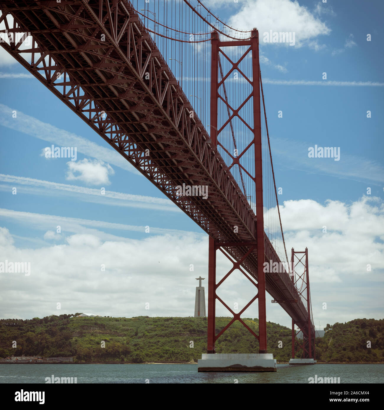 Ponte 25 de Abril in Lisbon Stock Photo - Alamy