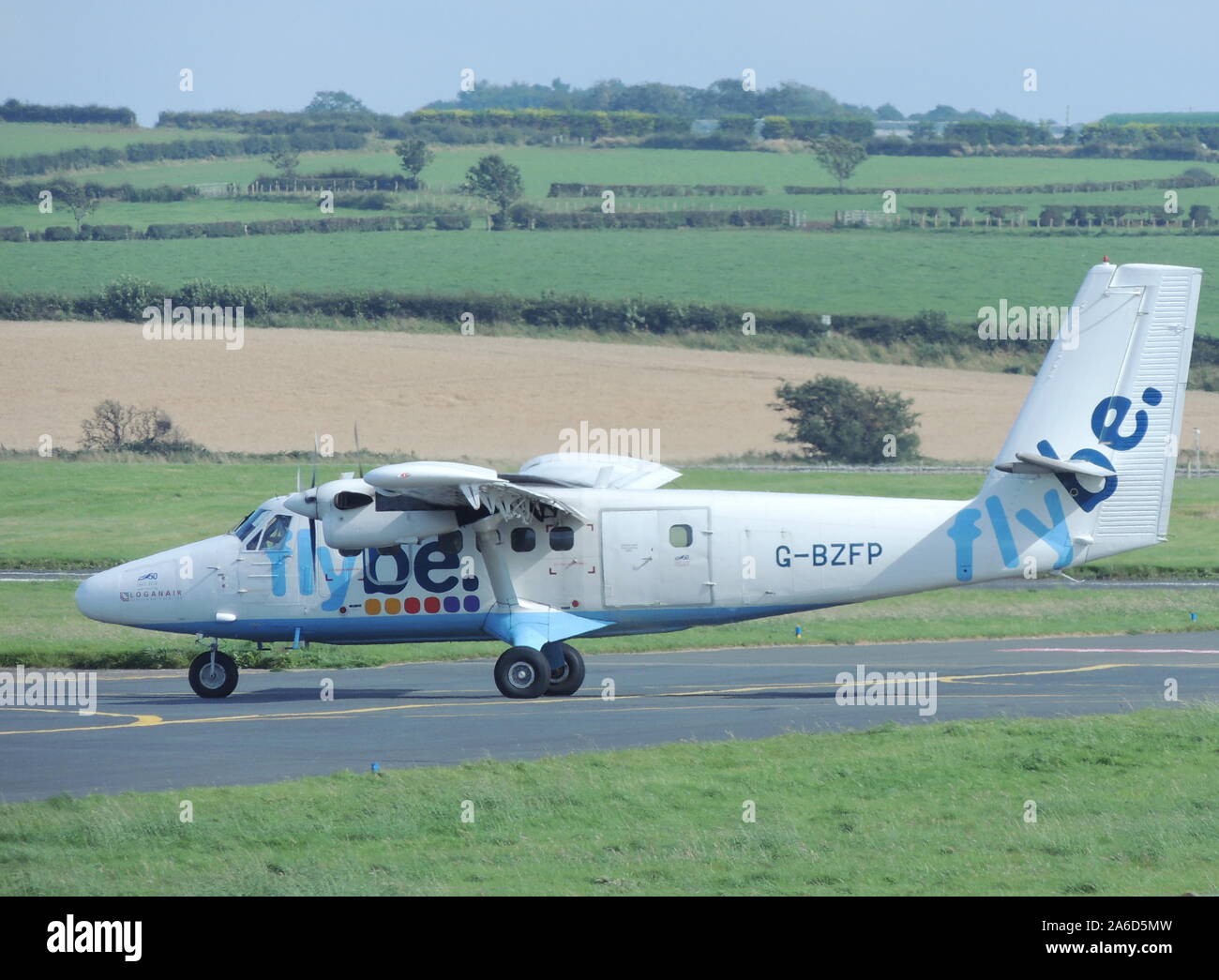 Dhc 6 300 hi-res stock photography and images - Alamy