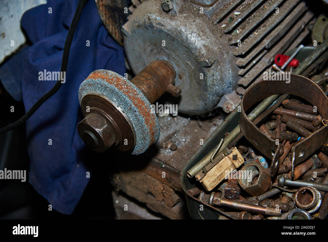 Bench Grinder Stock Photos Bench Grinder Stock Images Alamy