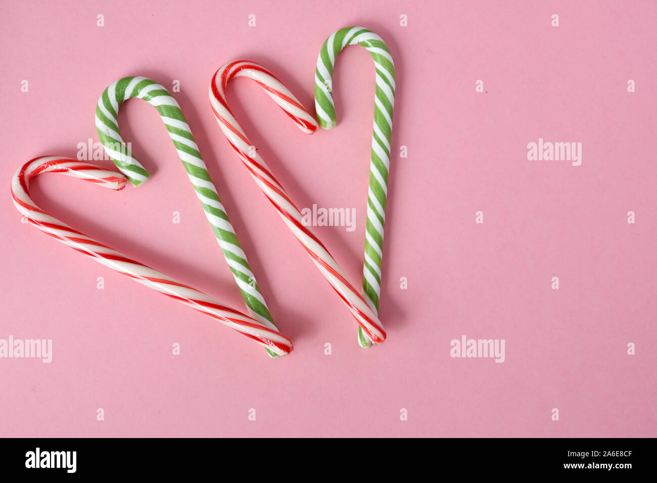 Orange candy hearts hi-res stock photography and images - Alamy