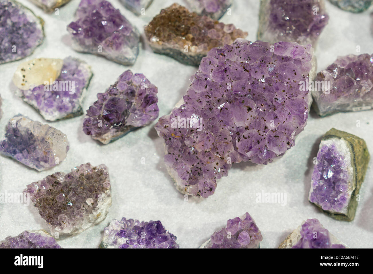 Round stones natural rose hi-res stock photography and images - Alamy