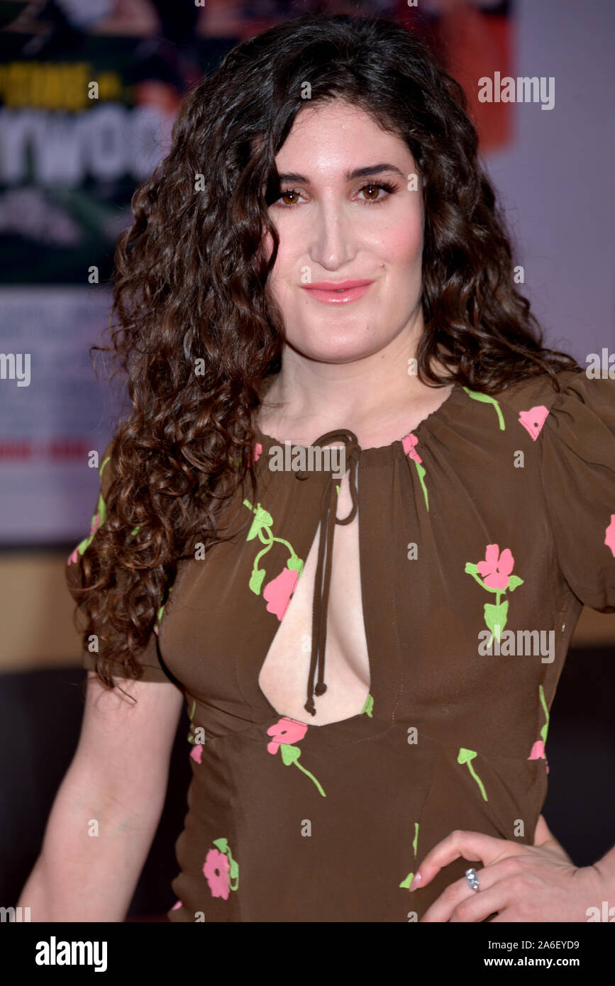 formel Skole lærer emulering HOLLYWOOD, CALIFORNIA - JULY 22: Kate Berlant attends the Sony Pictures'  "Once Upon A Time...In Hollywood" Los Angeles Premiere on July 22, 2019 in  Ho Stock Photo - Alamy