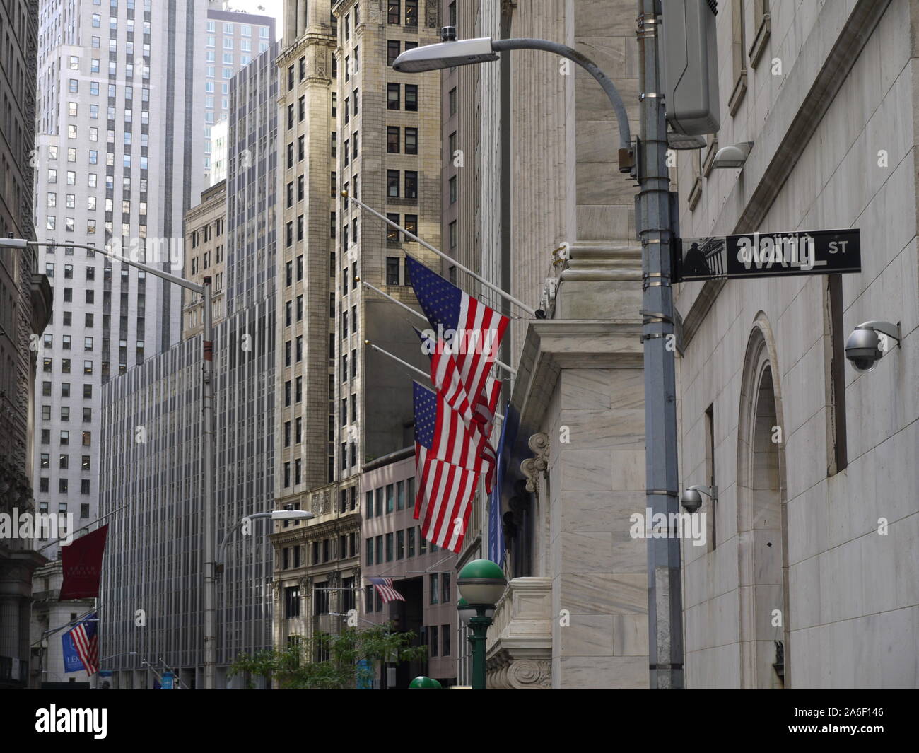 THE NEW YORK STOCK EXCHANGE NYSE visual data 8