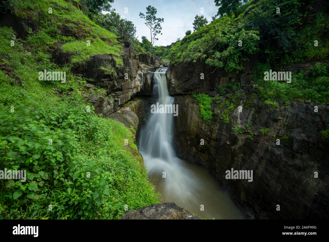 Less known waterfall of Urul Patan near Satara,Maharashtra,India Stock Photo