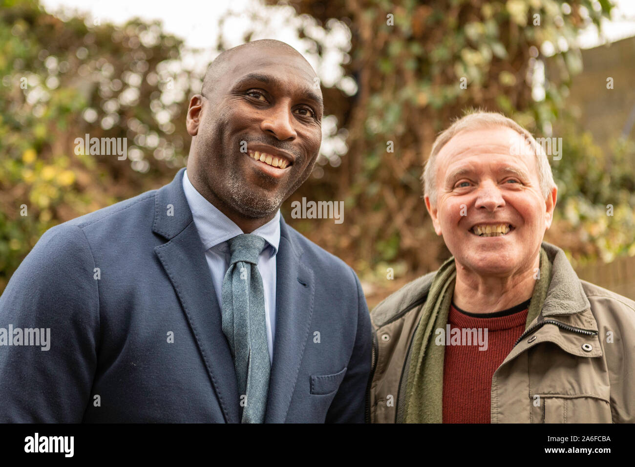 Southend on Sea, UK. 25th Oct, 2019. Former England defender Sol Campbell takes charges of Southend United as the new manager. His first opponents are Paul Lambert’s Ipswich Town, currently second in the EFL division one. Penelope Barritt/Alamy Live News Stock Photo