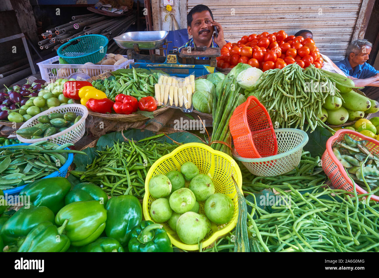 Vegetable vendor hires stock photography and images Alamy