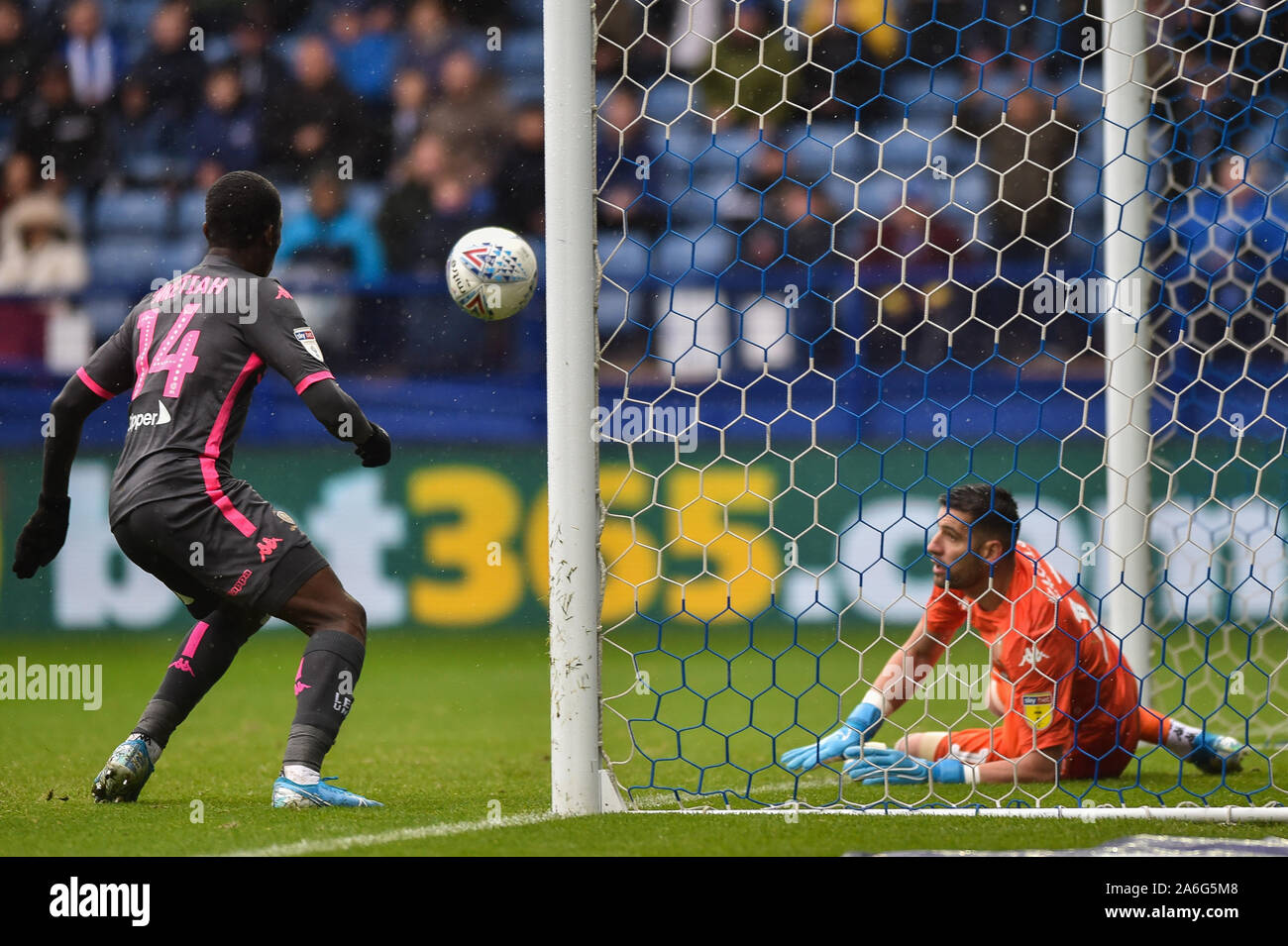26th October 2019, Hillsborough, Sheffield, England; Sky Bet Championship, Sheffield Wednesday v Leeds United : Kiko Casilla (13) and Eddie Nketiah (14) of Leeds United  can only watch as the ball bounces onto the post in a 0-0 local derby. Credit: Dean Williams/News Images Stock Photo