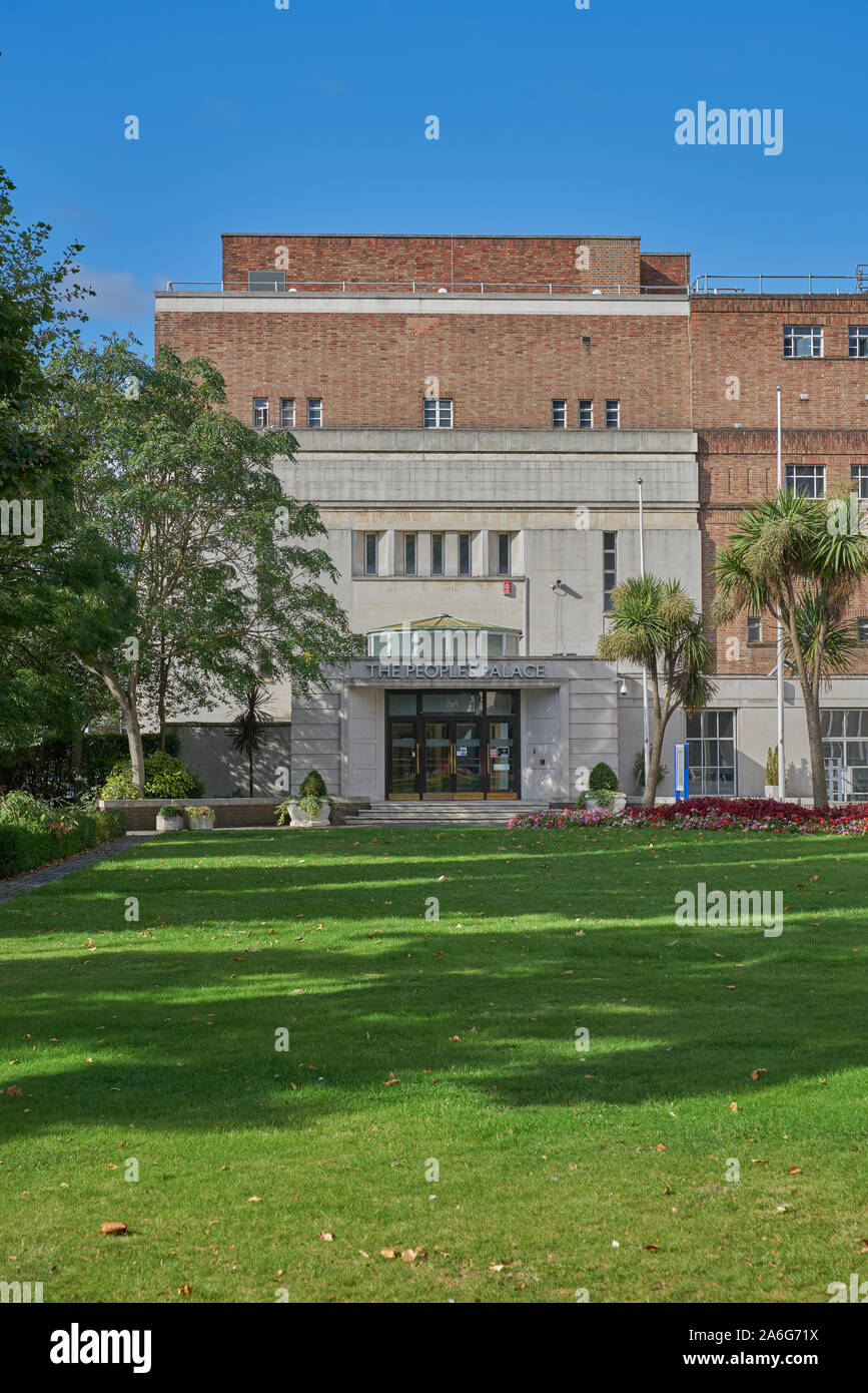 people's palace queen mary college Stock Photo Alamy