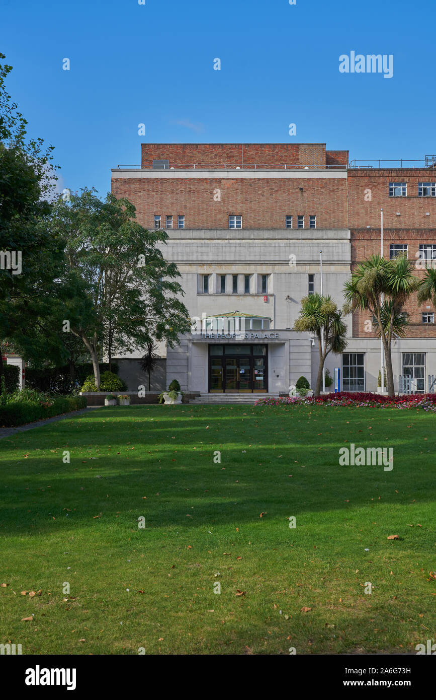 people's palace queen mary college Stock Photo Alamy