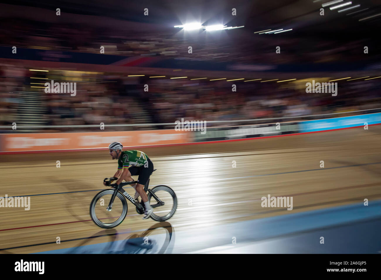 Lee Valley VeloPark, London, UK. 26th Oct, 2019. Six Day Series Cycling London; Mark Cavendish MBE during the Madison Chase - Editorial Use Credit: Action Plus Sports/Alamy Live News Stock Photo