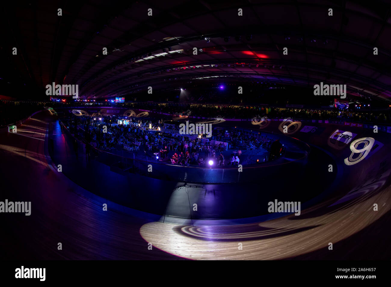 Lee Valley VeloPark, London, UK. 26th Oct, 2019. Six Day Series Cycling London; Day 6 lights are directed onto the track - Editorial Use Credit: Action Plus Sports/Alamy Live News Stock Photo