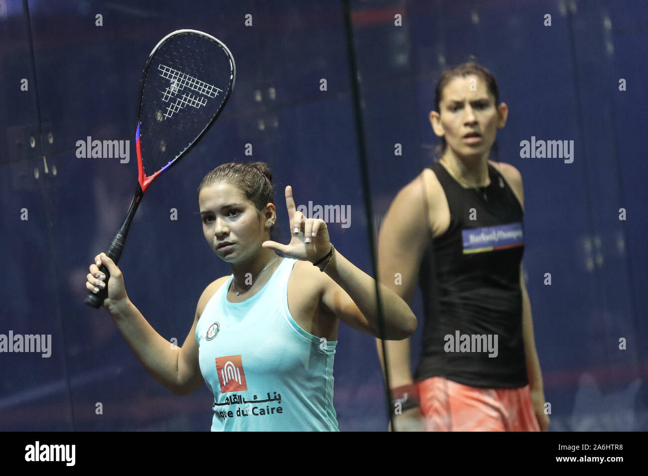 Giza, Egypt. 26th Oct, 2019. Egyptian squash player Zeina Mickawy (L
