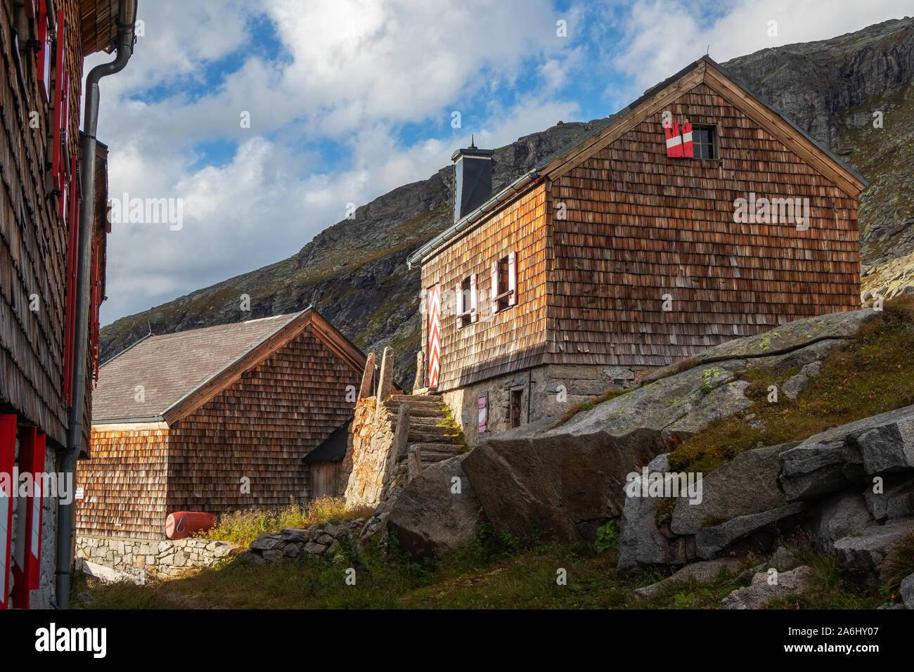 Kürsinger hütte refuge, winter house refuge. Großvenediger mountain massif. Obersulzbach valley. Alpine house architecture. Austrian Alps. Stock Photo