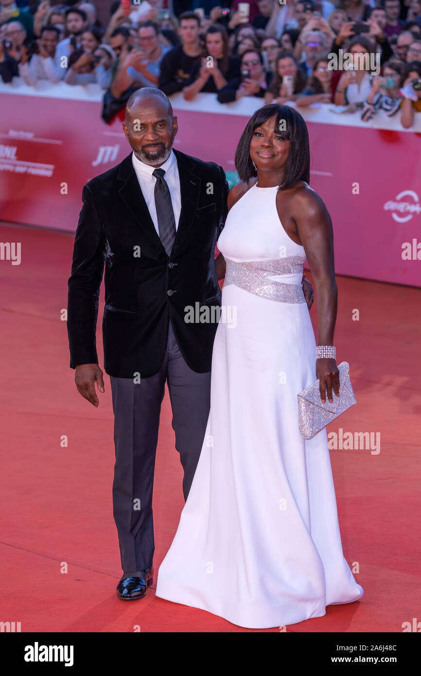 viola davis red carpet
