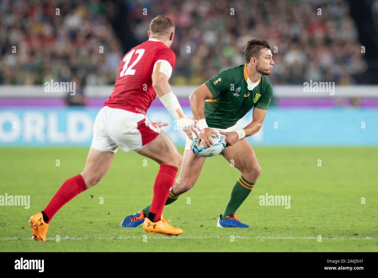 Yokohama, Japan. 27th Oct, 2019. Handre Pollard of South Africa runs with the ball during the Rugby World Cup semi-final match between Wales and South Africa in Kanagawa Prefecture, Japan, on October 27, 2019 Credit: European Sports Photographic Agency/Alamy Live News Stock Photo