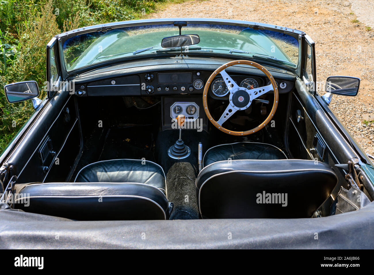 Two seater vintage car hi-res stock photography and images - Alamy