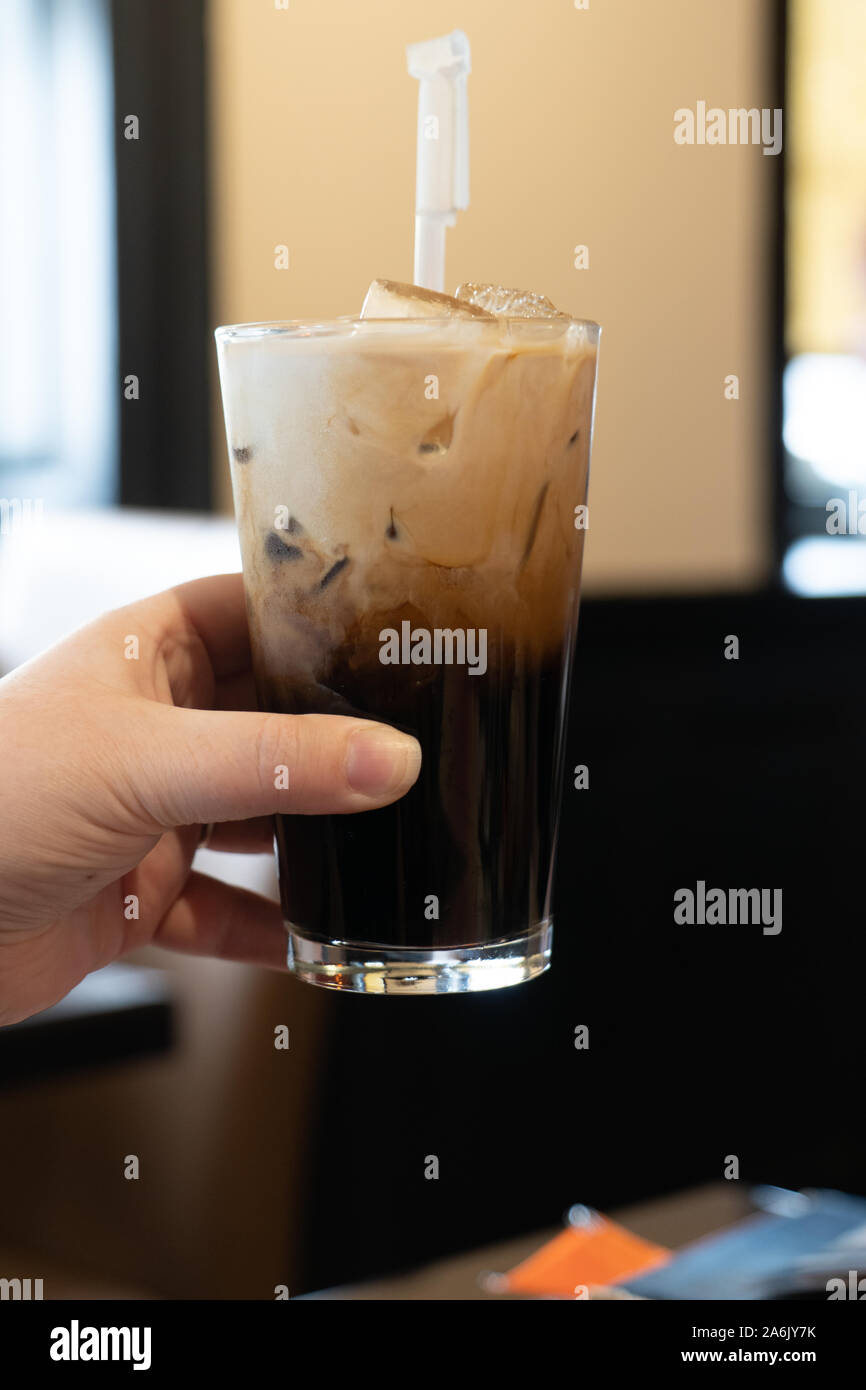 Thai coffee ice tea Stock Photo Alamy