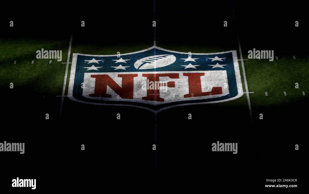 Nfl game day hi-res stock photography and images - Alamy