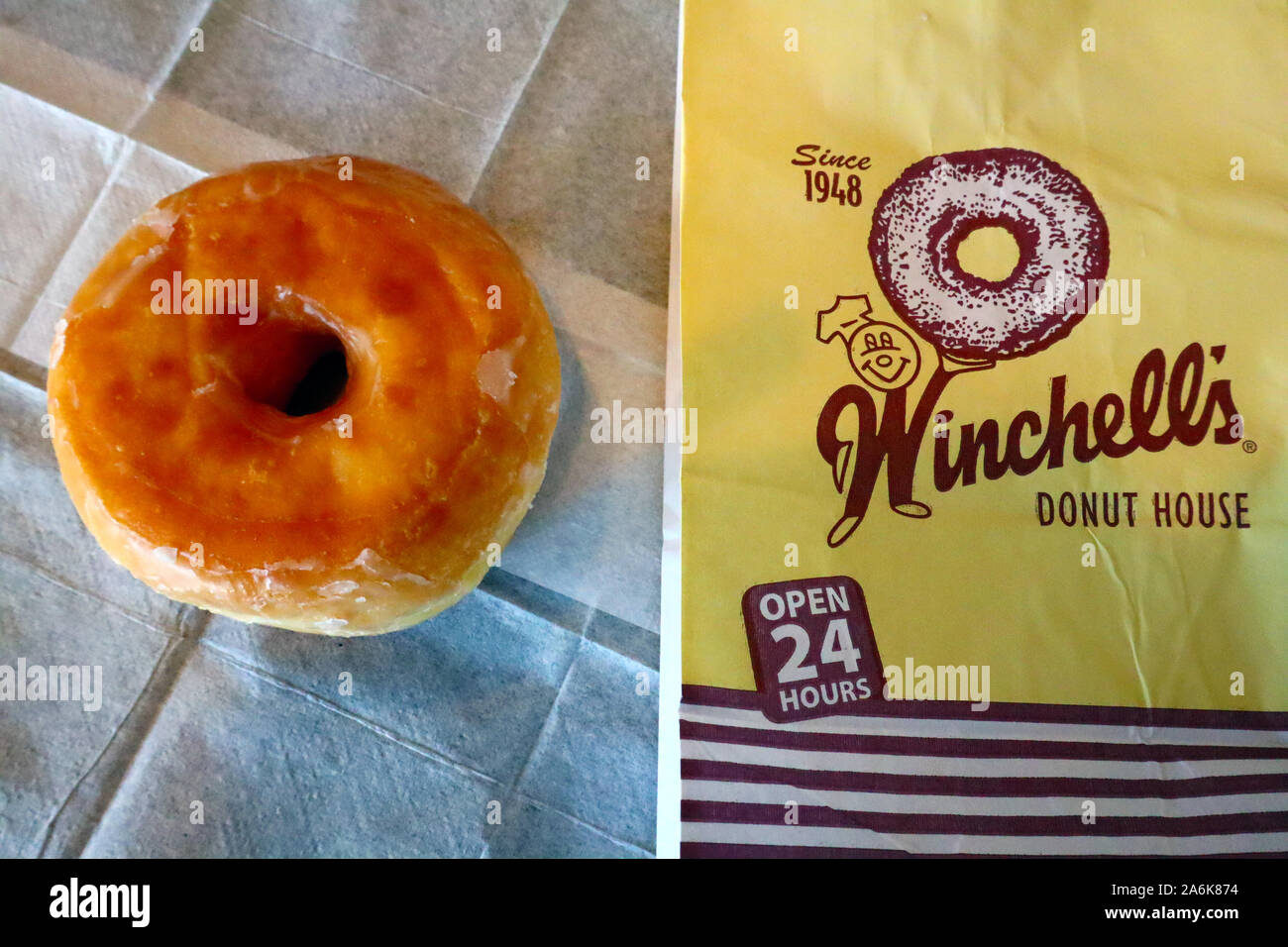 Winchell's Donut House, International Doughnut Company, Home of the