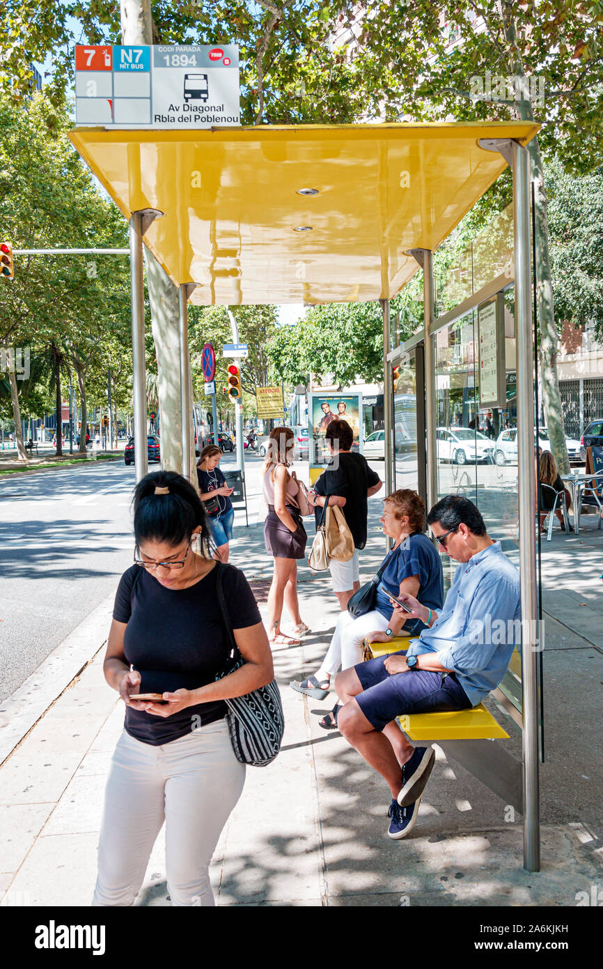 Bus stop shelter hi-res stock photography and images - Alamy