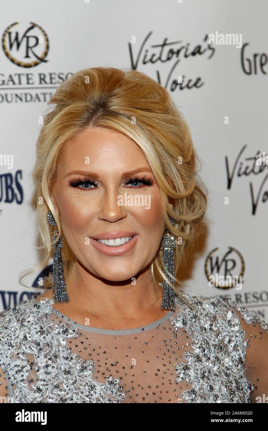 Gretchen Rossi at arrivals for Victoria Siegel Foundation and ...