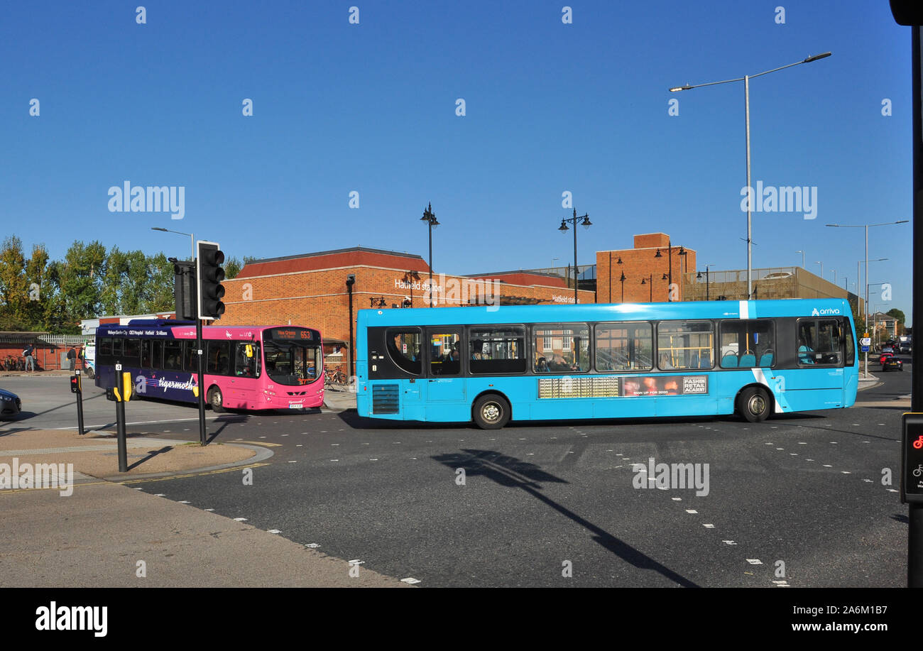Arriva Buses High Resolution Stock Photography and Images - Alamy