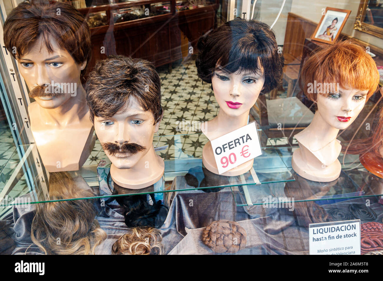 men's hair mannequin