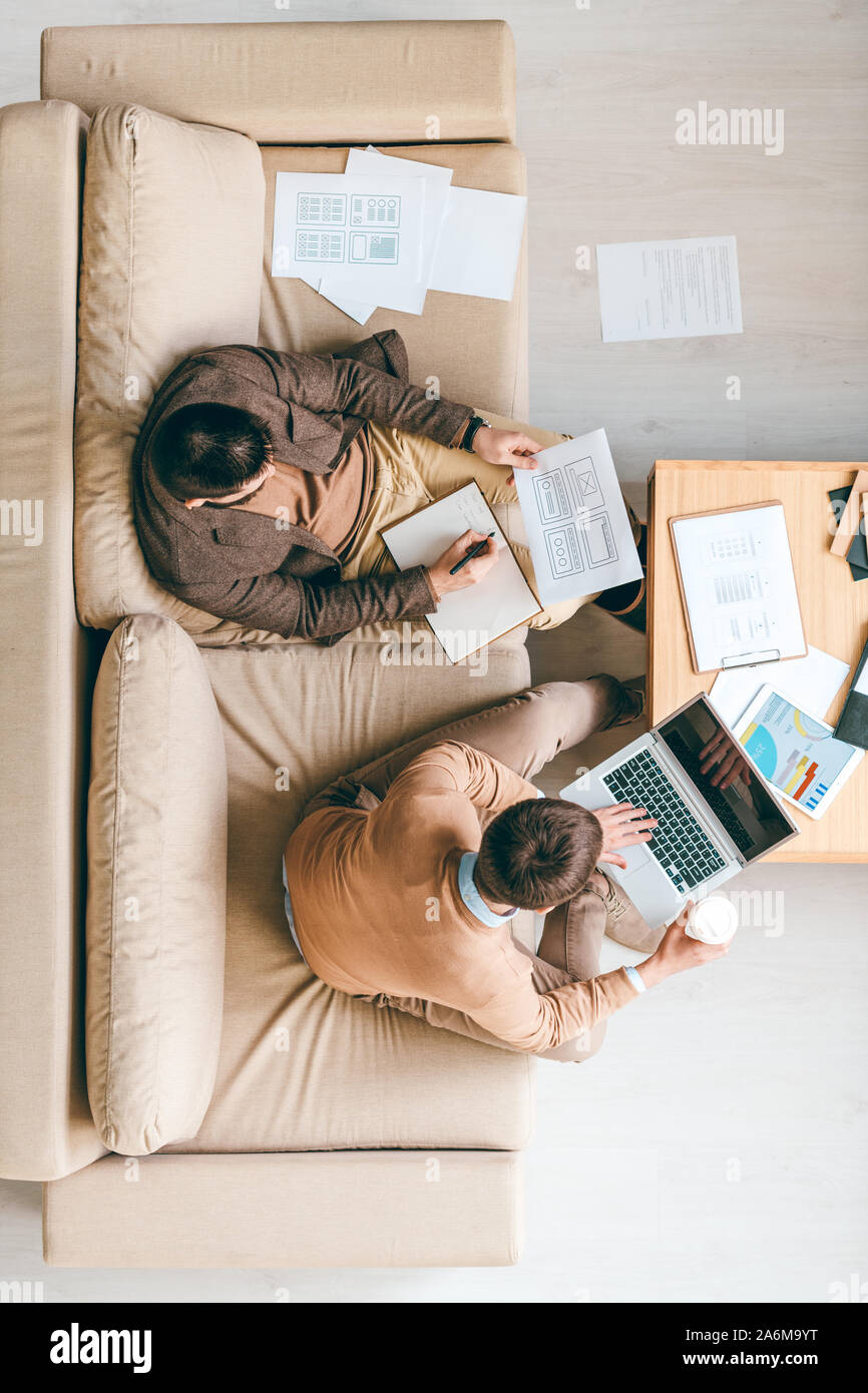 Software designers hi-res stock photography and images - Alamy