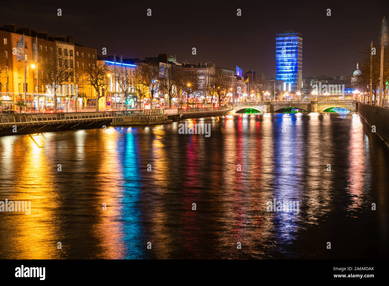 Dublin bridge winter hi-res stock photography and images - Alamy