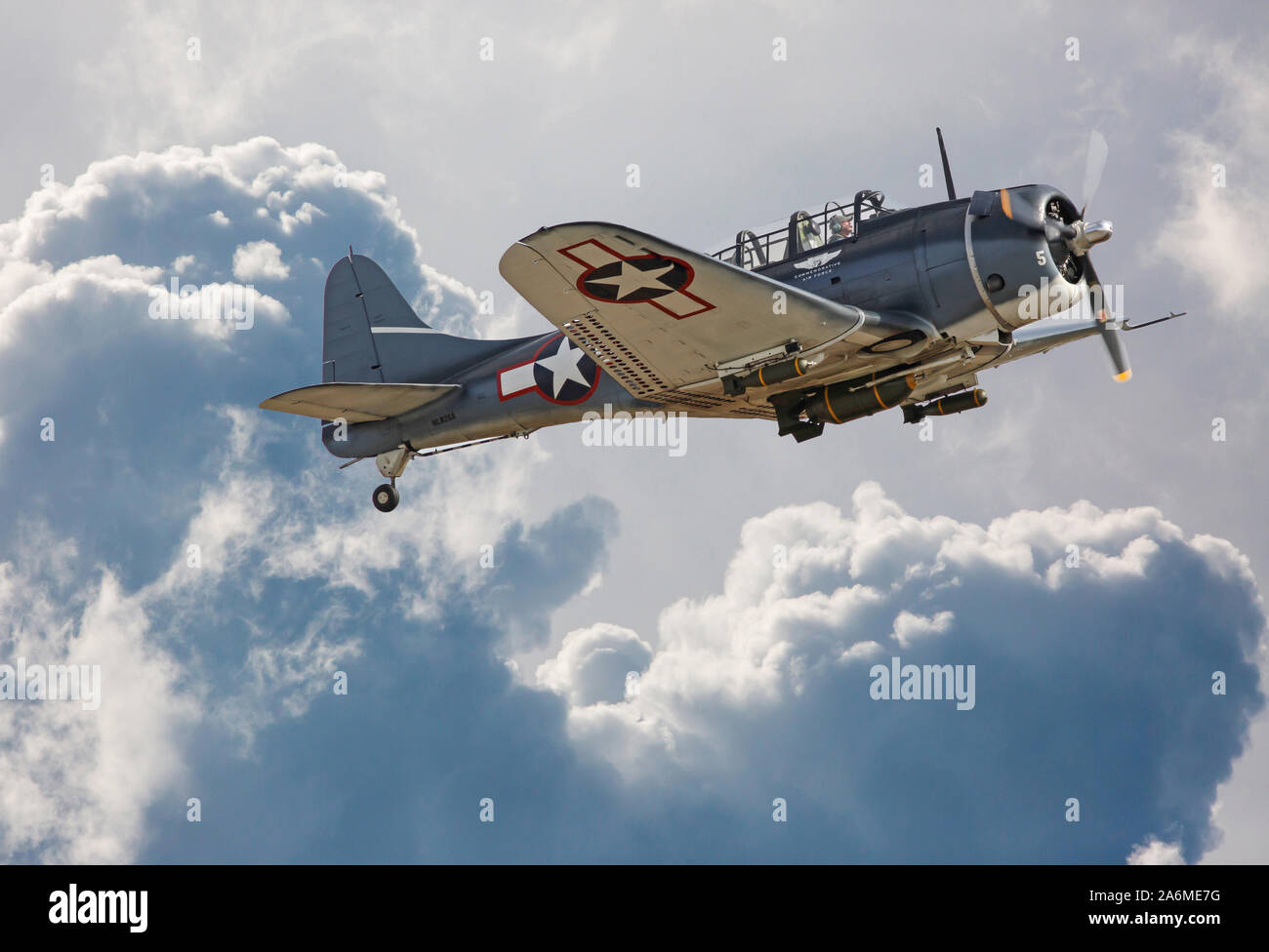 Grumman TBF Avenger Bombers 8"x 10" WWII Photo 391 Douglas SBD-5 Dauntless