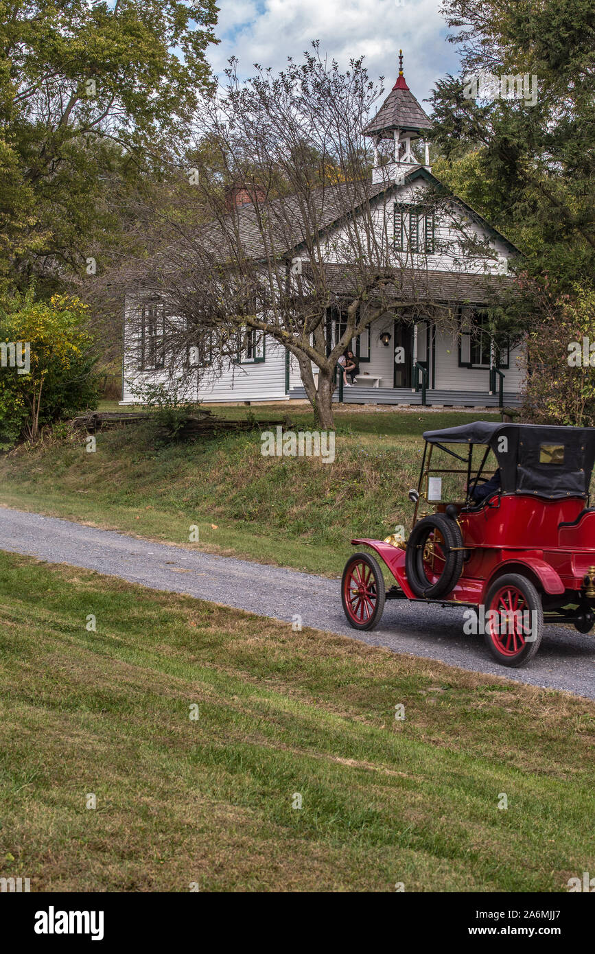Restored Car Retro Car High Resolution Stock Photography and Images Alamy