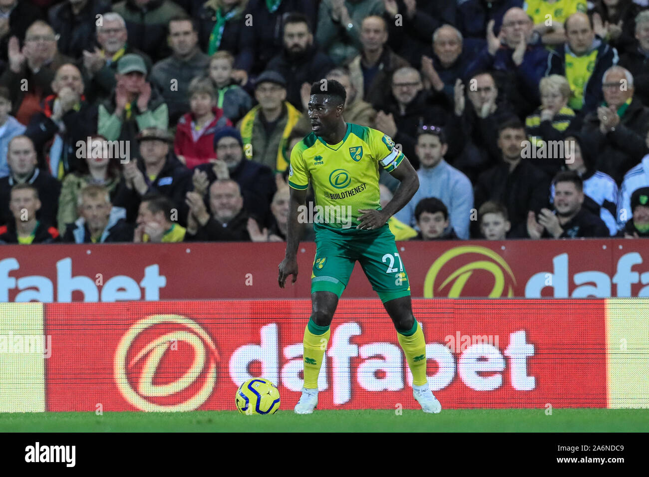 27th October 2019, Carrow Road, Norwich, England; Premier League, Norwich City v Manchester United : Alexander Tettey (27) of Norwich City during the game Credit: Mark Cosgrove/News Images Stock Photo