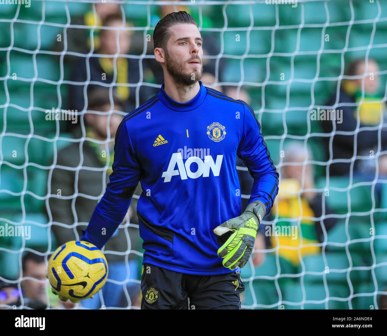 27th October 2019, Carrow Road, Norwich, England; Premier League, Norwich City v Manchester United : David de Gea (1) of Manchester United warming up  Credit: Mark Cosgrove/News Images Stock Photo
