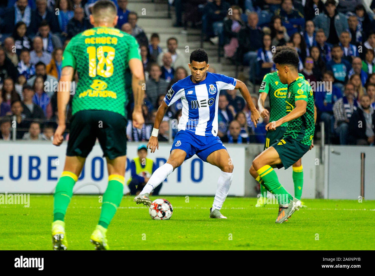 Porto, Portugal. 27th Oct, 2019. FC Porto's player Luis Díaz seen in action during the 8 round match for the portuguese first league between FC Porto and FC Famalicão at Dragon Stadium in Porto.(Final score: FC Porto 3:0 FC Famalicão) Credit: SOPA Images Limited/Alamy Live News Stock Photo