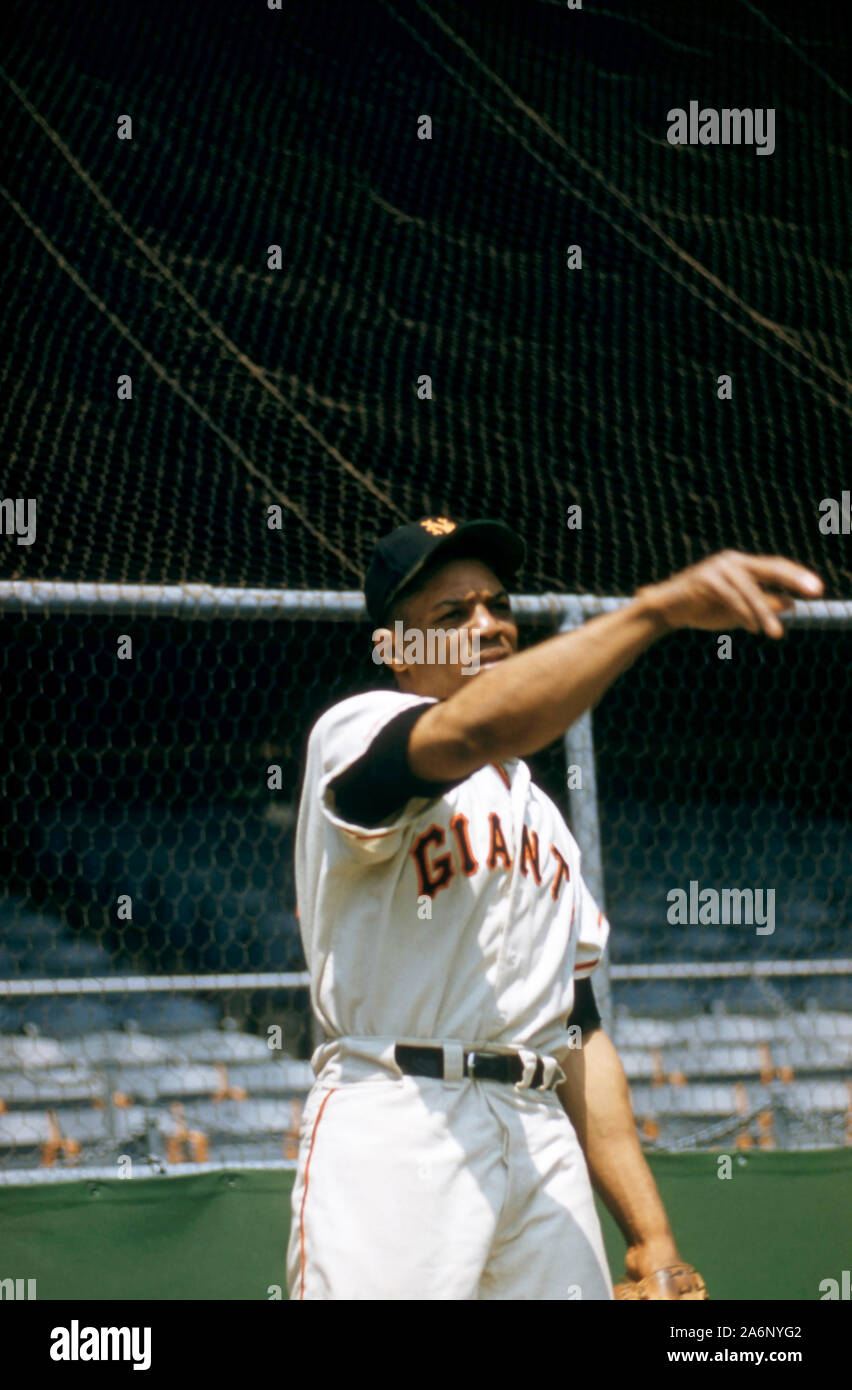NEW YORK, NY - 1957: Willie Mays #24 of the New York Giants plays catch  before an MLB game circa 1957 at the Polo Grounds in New York, New York.  (Photo by