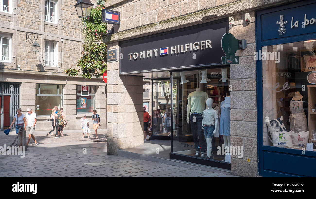 Tommy Hilfiger store front in France, Saint malo 9-8-10, This well known  brand make high quality clothe for all the family Stock Photo - Alamy