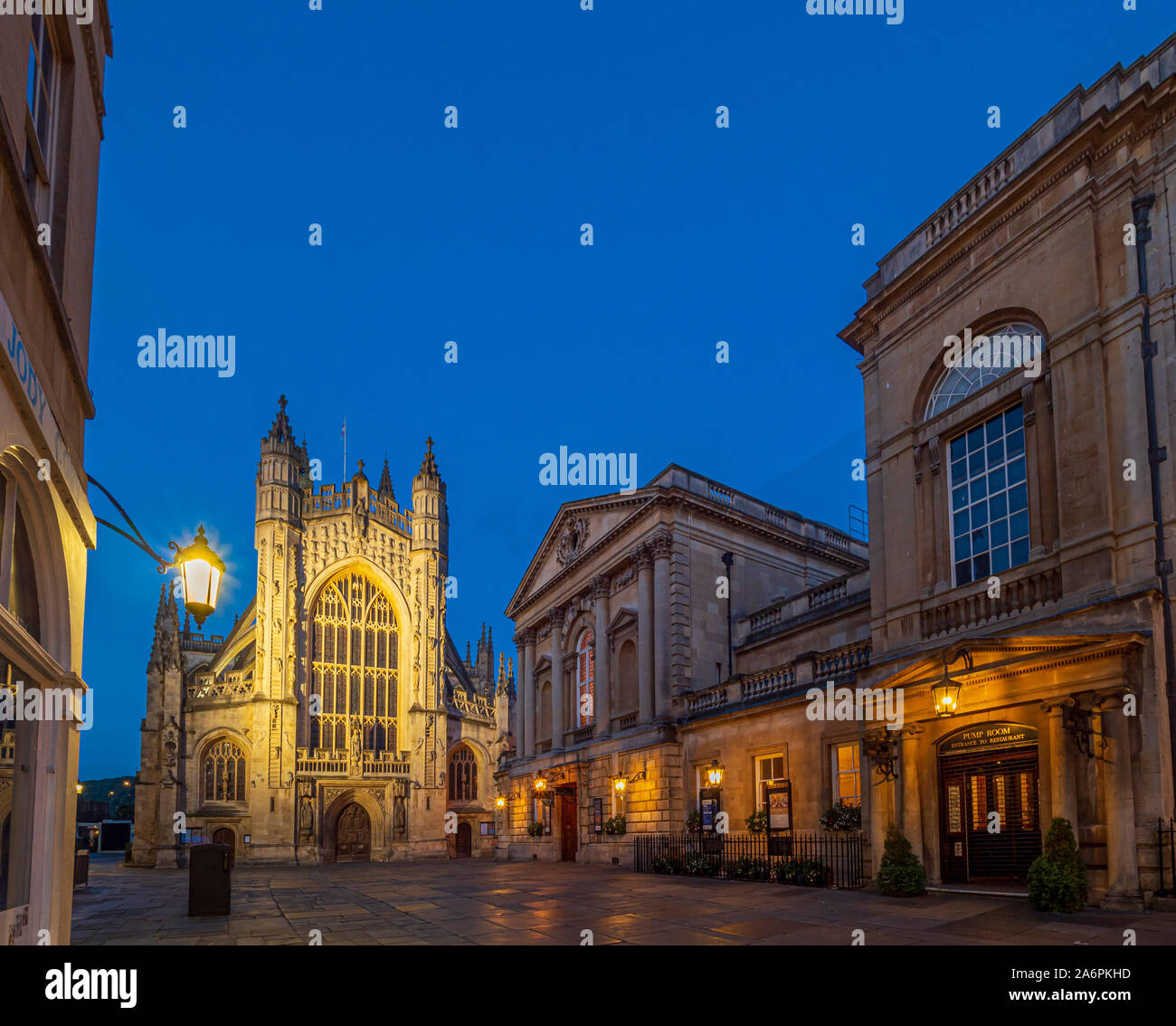 Abbey churchyard bath hires stock photography and images Alamy