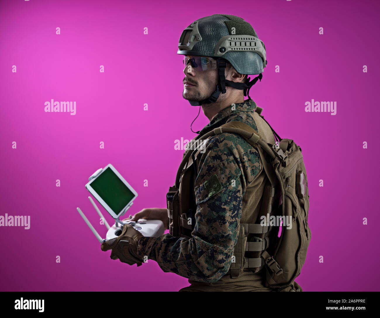 modern warfare soldier as drone control technician Stock Photo