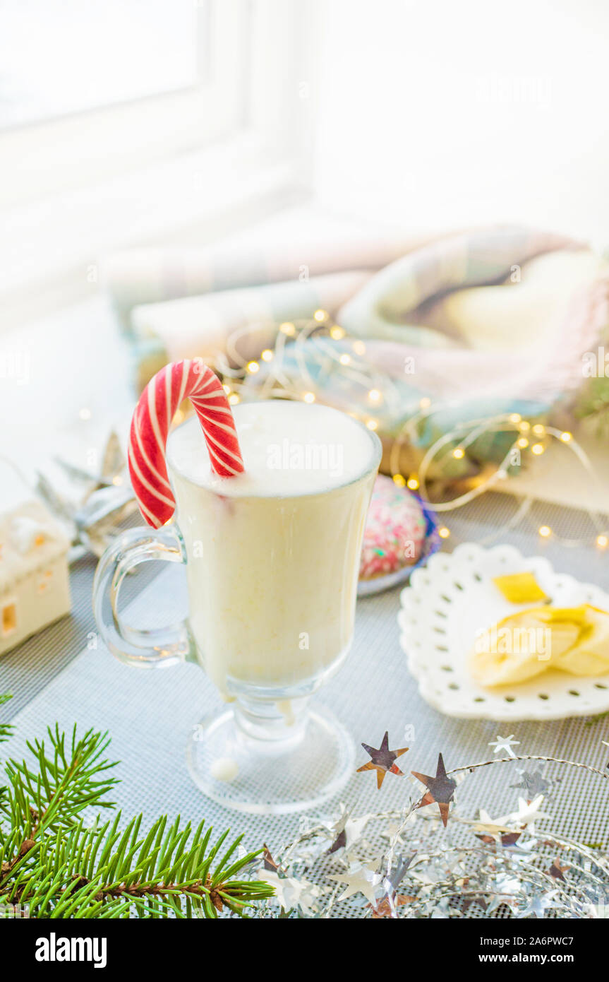 Eggnog With Cinnamon And Nutmeg For Christmas And Winter Holidays. Homemade  Eggnog In Glasses With Spicy Rim. Stock Photo, Picture and Royalty Free  Image. Image 90089316.