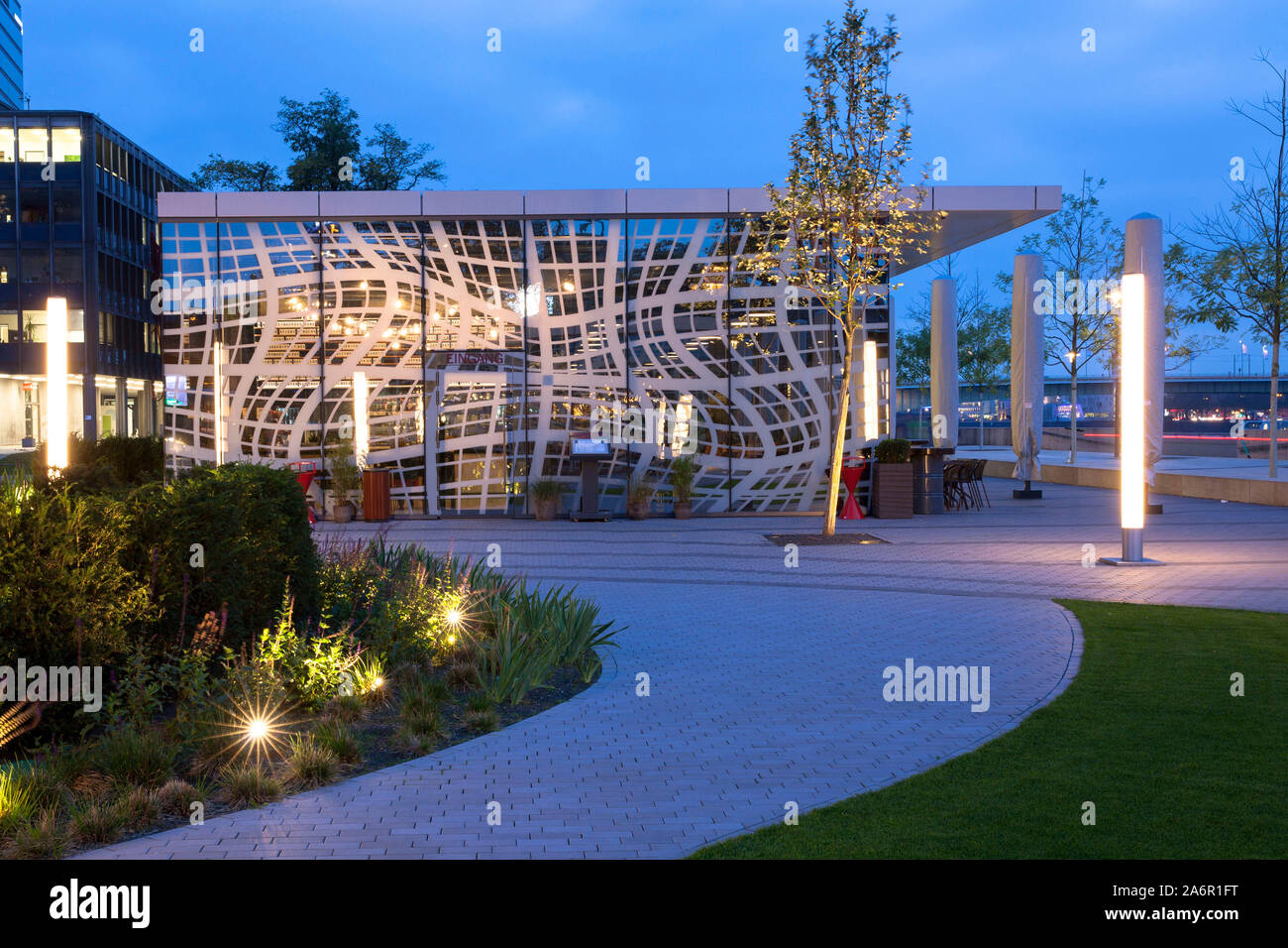 the restaurant Sticky Fingers in front of the hotel Hyatt Regency on the banks of the river Rhine in the district Deutz, Cologne, Germany. The artist Stock Photo